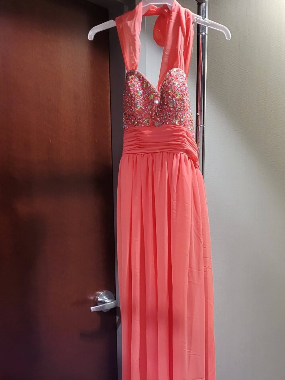 Epic Formals by Karishma Creations Size 4 Coral Pink Prom Dress